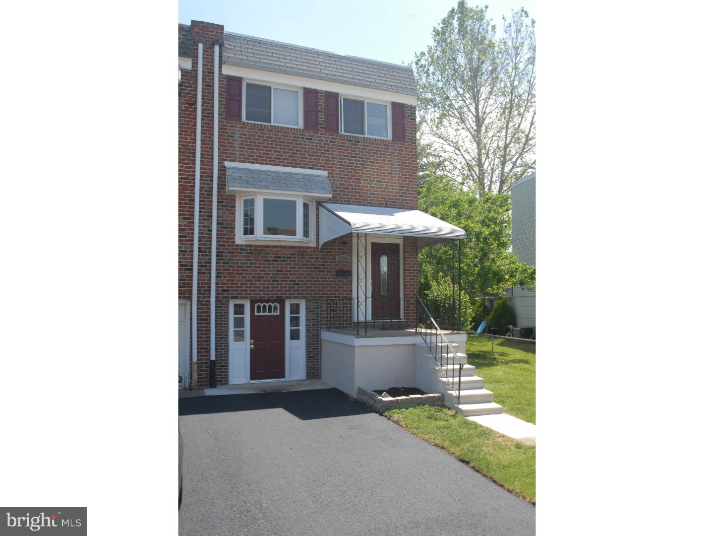 12201 Aster Road Philadelphia, PA 19154 - Photo 2 of 25 Exterior Front