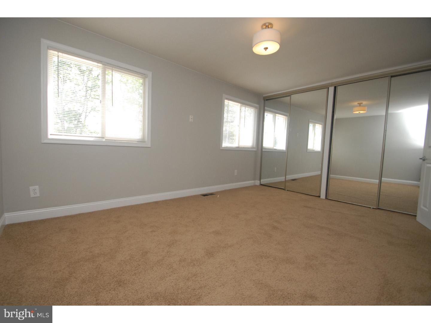12201 Aster Road Philadelphia, PA 19154 - Photo 21 of 25 Bedroom - Main