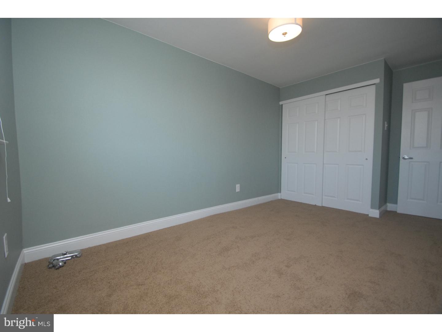 12201 Aster Road Philadelphia, PA 19154 - Photo 23 of 25 Bedroom 2