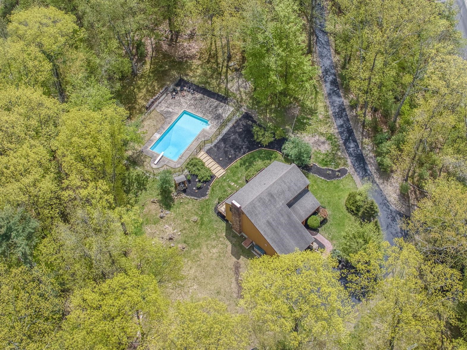 61 King Road Bedford, NH 03110 - Photo 24 of 38 Gallery Image 24