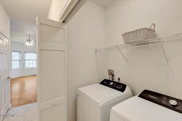 $475,000 | 36 Oakmont Street, Niskayuna, NY 12309