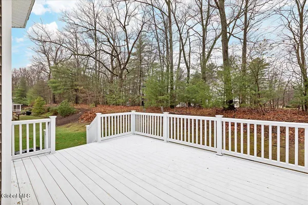 $475,000 | 36 Oakmont Street, Niskayuna, NY 12309