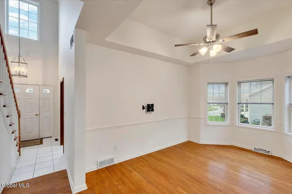 $475,000 | 36 Oakmont Street, Niskayuna, NY 12309