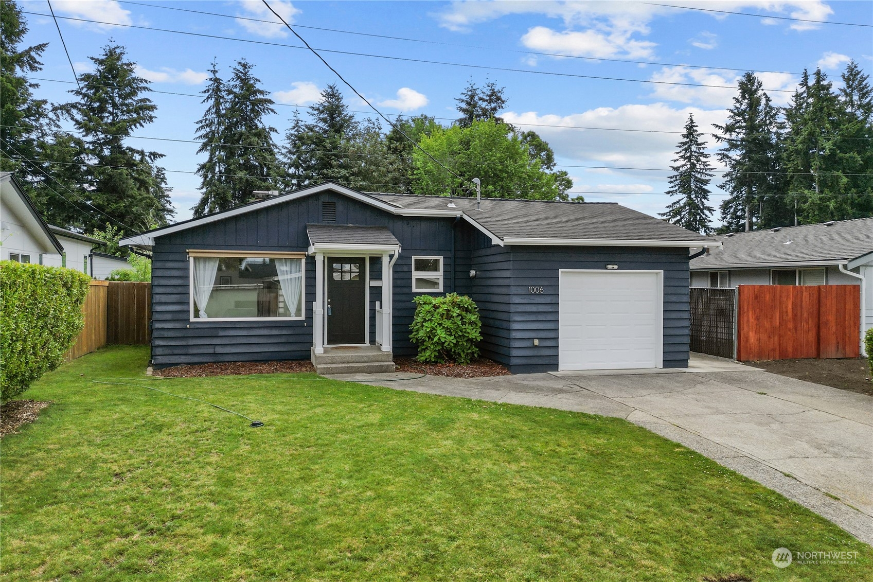 1006 Redmond Ave Northeast  