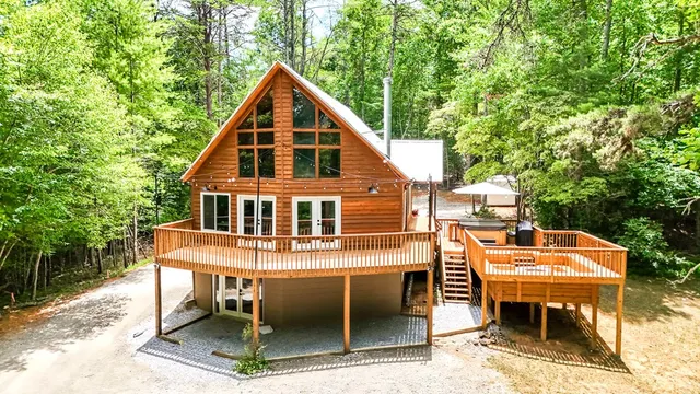 $640,000 | 2 Watson Gap Road, Mineral Bluff, GA 30559