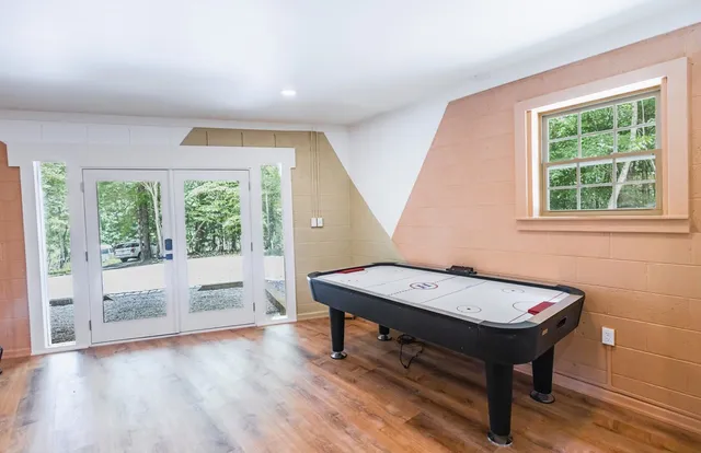 $640,000 | 2 Watson Gap Road, Mineral Bluff, GA 30559