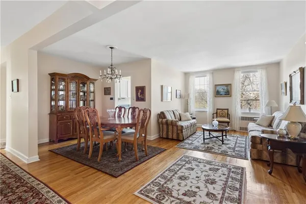 $569,000 | 6665 Colonial Road, Unit 4C | Bay Ridge