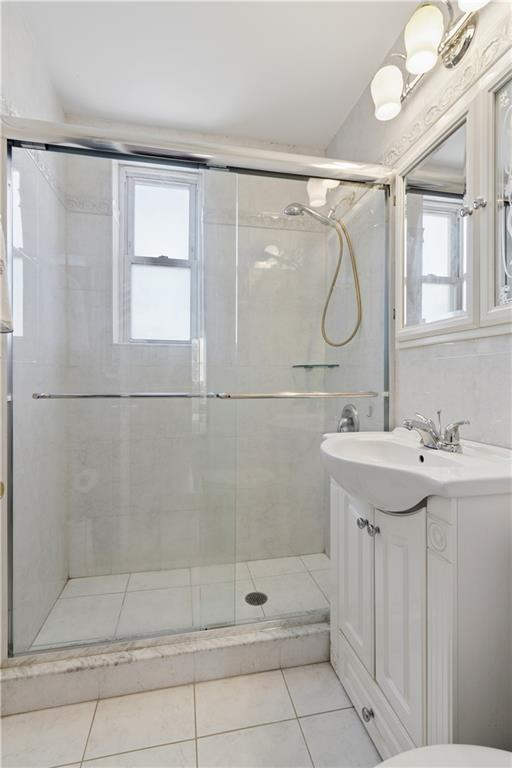 6665 Colonial Road, Unit 4C Brooklyn, NY 11220 - Photo 8 of 10