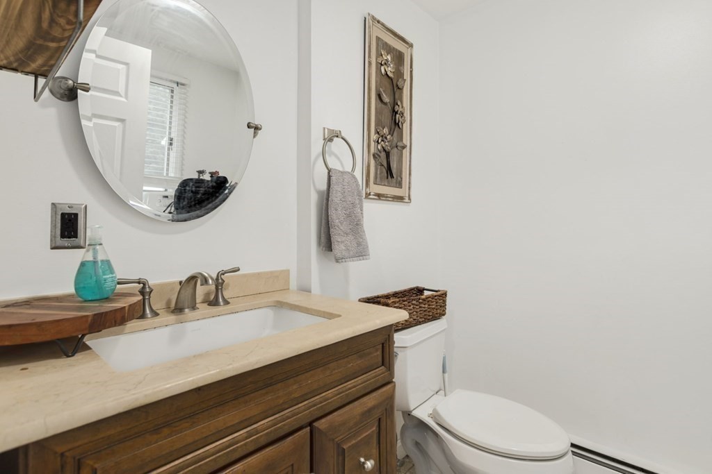 239 Foster Road Tewksbury, MA 01876 - Photo 6 of 39 Gallery Image 6