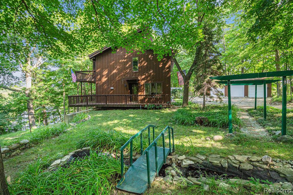 5365 Bancroft Road Durand, MI 48429 - Photo 3 of 32