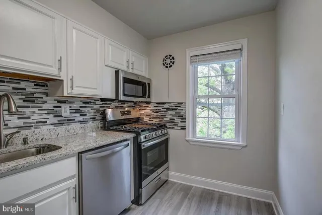 $2,000 | 6610 East Wakefield Drive, Unit C2, Alexandria, VA 22307