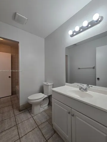 $2,400 | 9287 Northwest 18th Street, Pembroke Pines, FL 33024