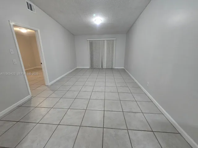 $2,400 | 9287 Northwest 18th Street, Pembroke Pines, FL 33024