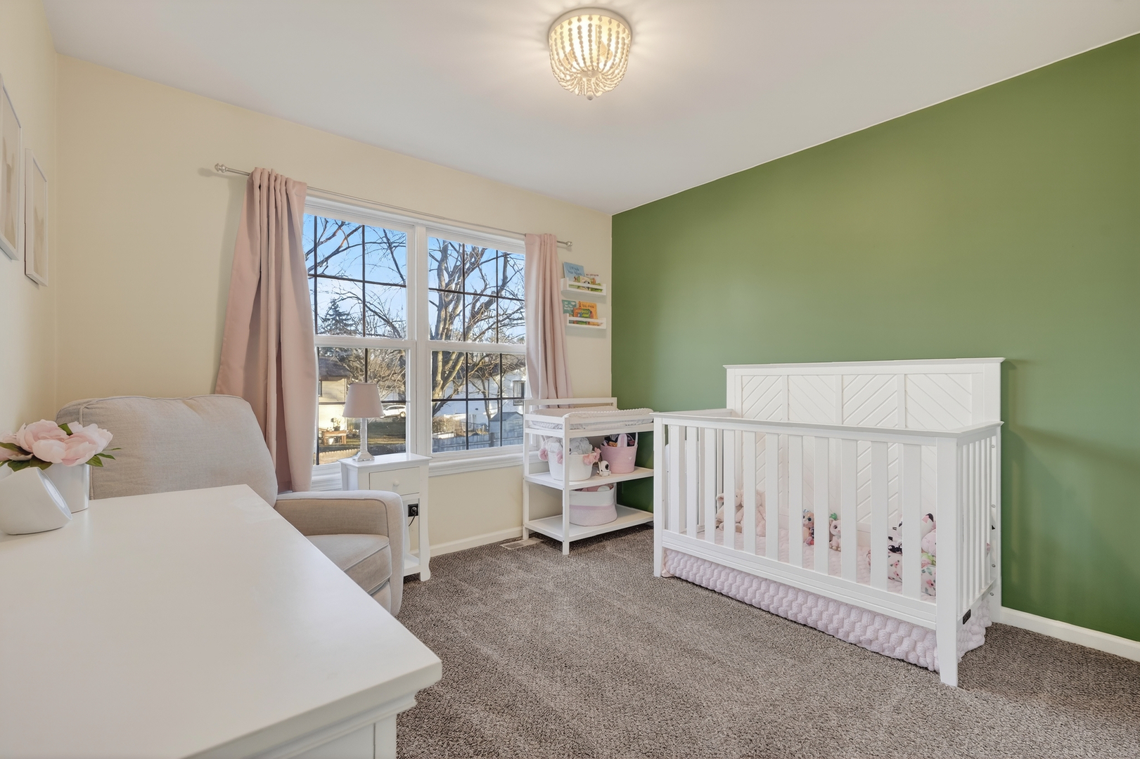 771 Eletson Drive Crystal Lake, IL 60014 - Photo 19 of 32 a living room with furniture and a large window
