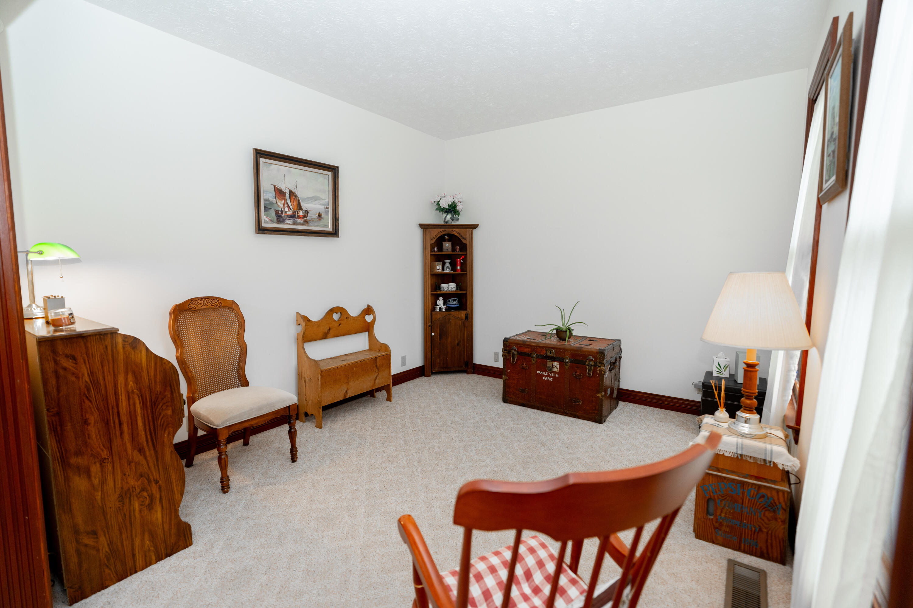 2442 Greystone Lane Springfield, OH 45503 - Photo 11 of 62