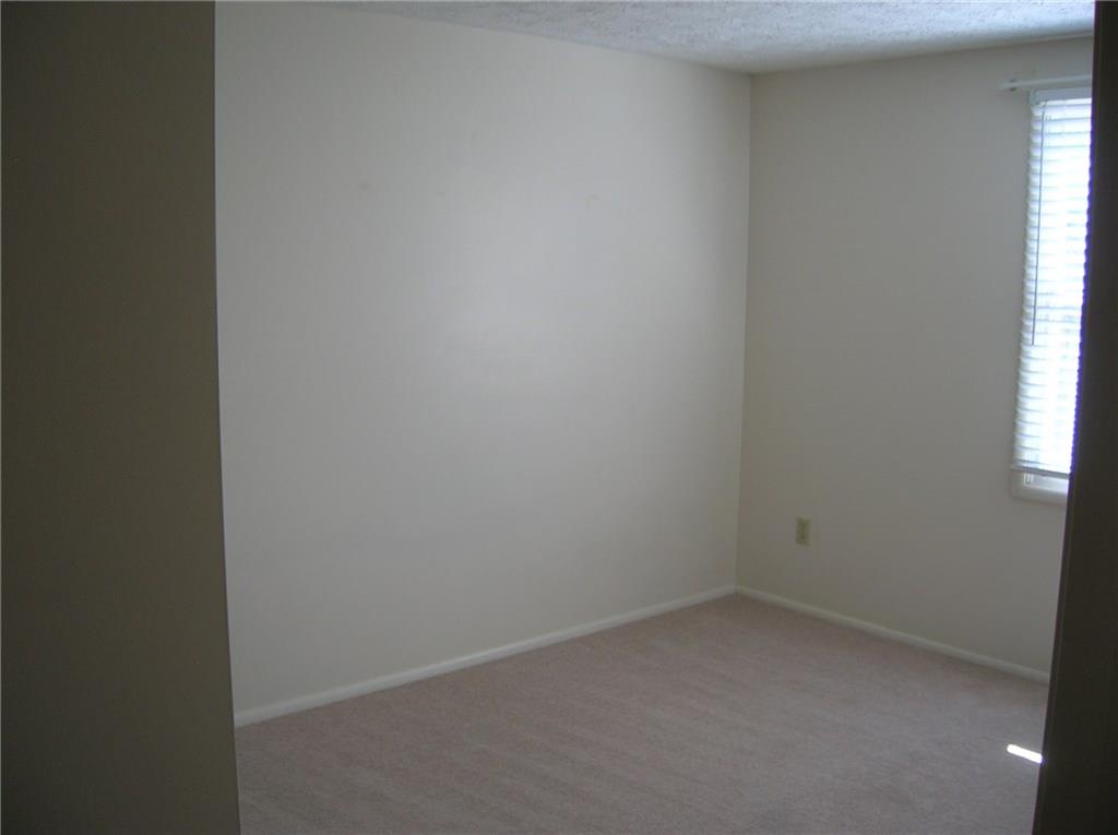 329 Shady Ridge Drive Monroeville, PA 15146 - Photo 14 of 25 Gallery Image 14