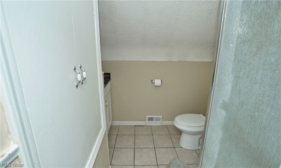 29917 Elgin Road Wickliffe, OH 44092 - Photo 14 of 19 Gallery Image 14