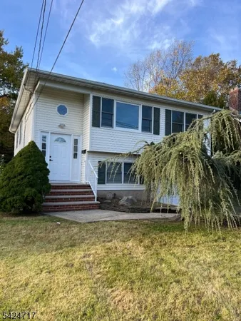$899,900 | 794 West Broad Street, Westfield, NJ 07090