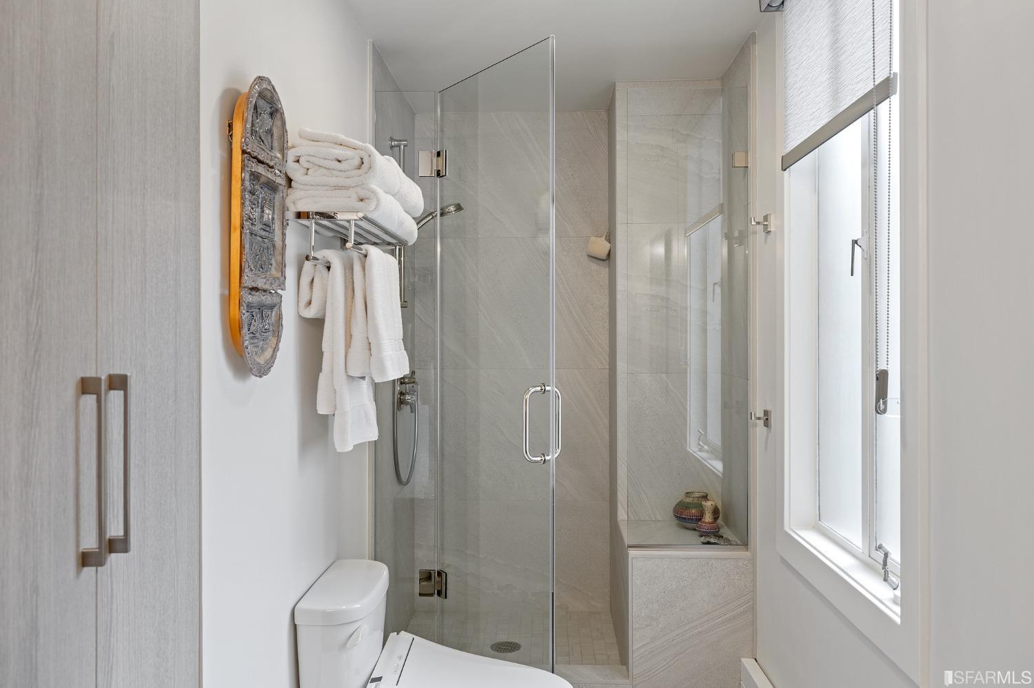 2200 Pacific Avenue, Unit 3A San Francisco, CA 94115 - Photo 24 of 57 a bathroom with a shower