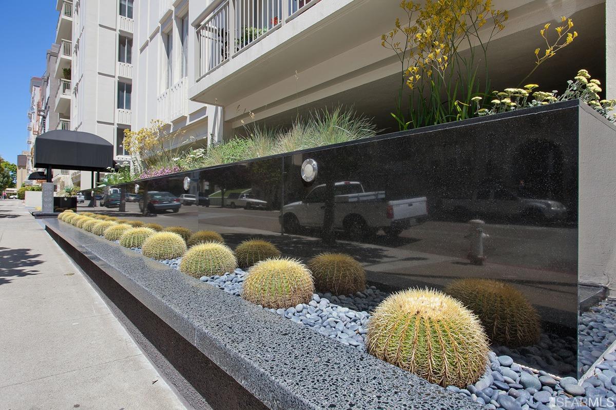 2200 Pacific Avenue, Unit 3A San Francisco, CA 94115 - Photo 45 of 57 a view of a swimming pool with a patio