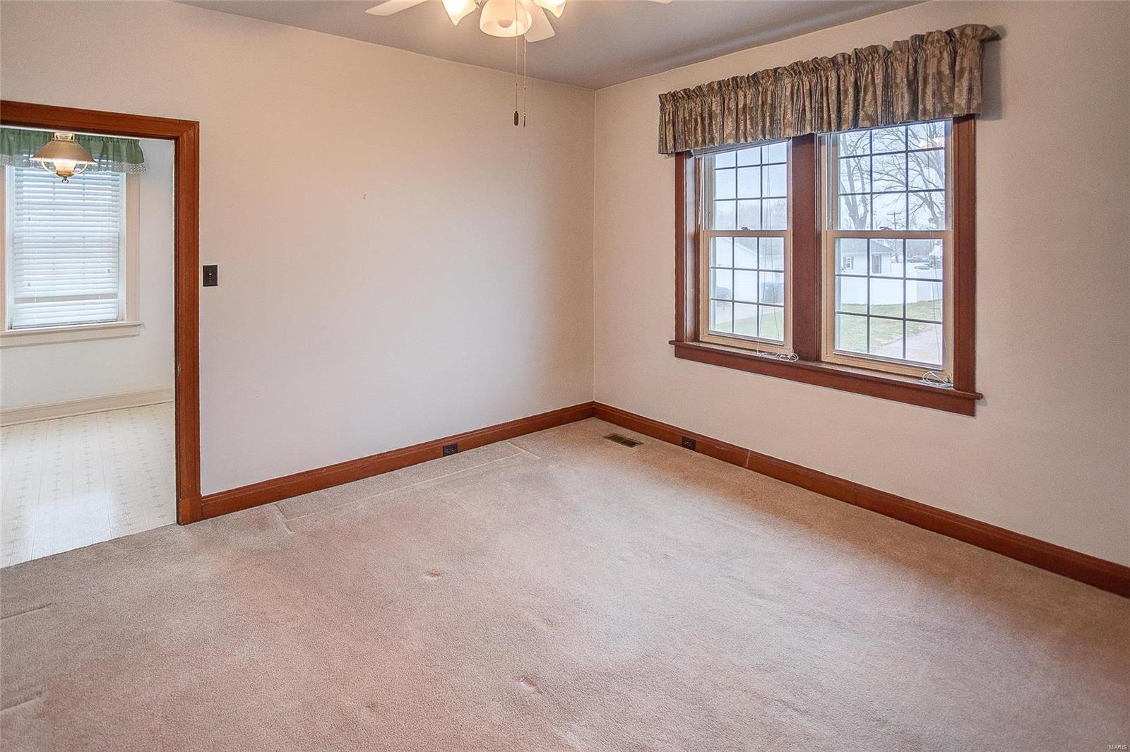 205 Locust Street Red Bud, IL 62278 - Photo 16 of 41