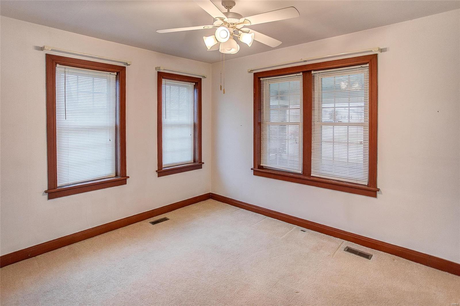 205 Locust Street Red Bud, IL 62278 - Photo 19 of 41