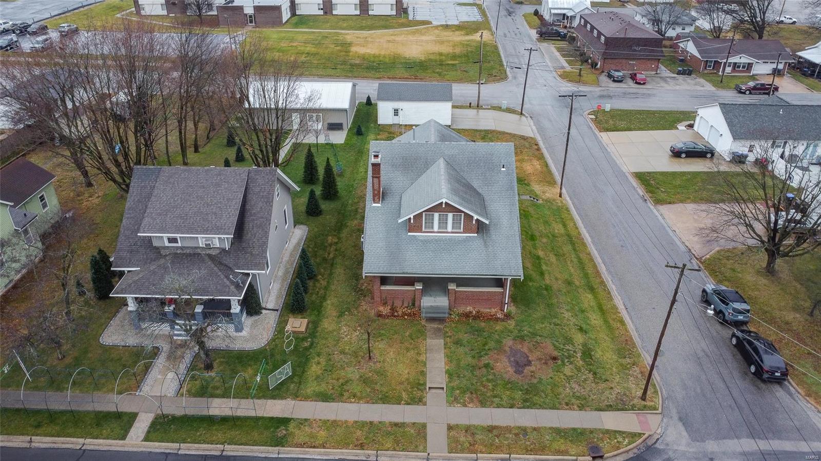 205 Locust Street Red Bud, IL 62278 - Photo 2 of 41