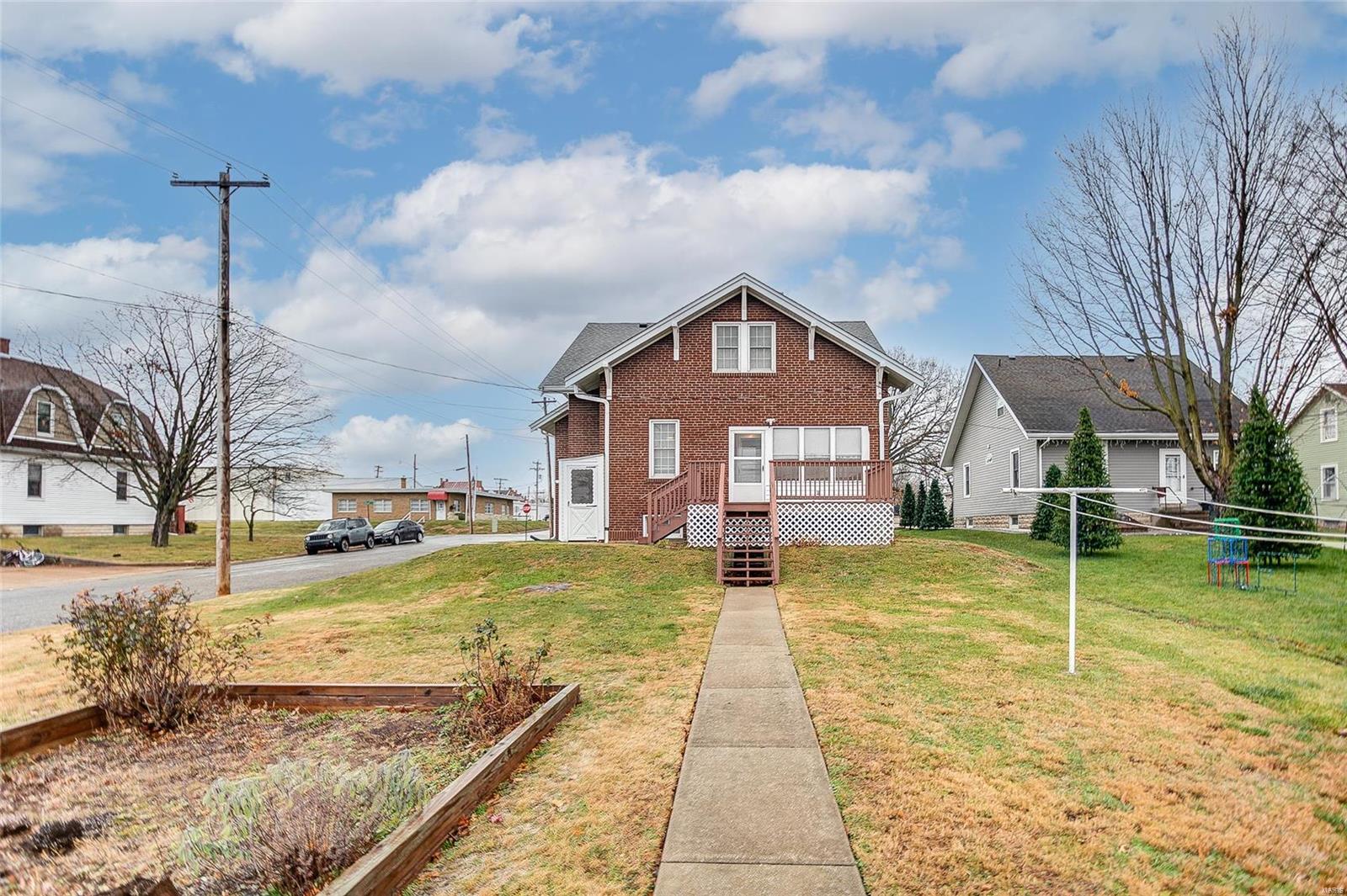 205 Locust Street Red Bud, IL 62278 - Photo 38 of 41