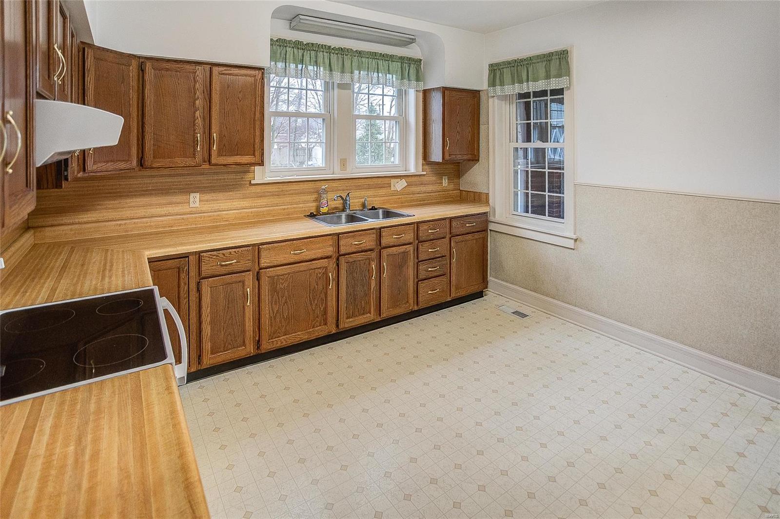 205 Locust Street Red Bud, IL 62278 - Photo 10 of 41