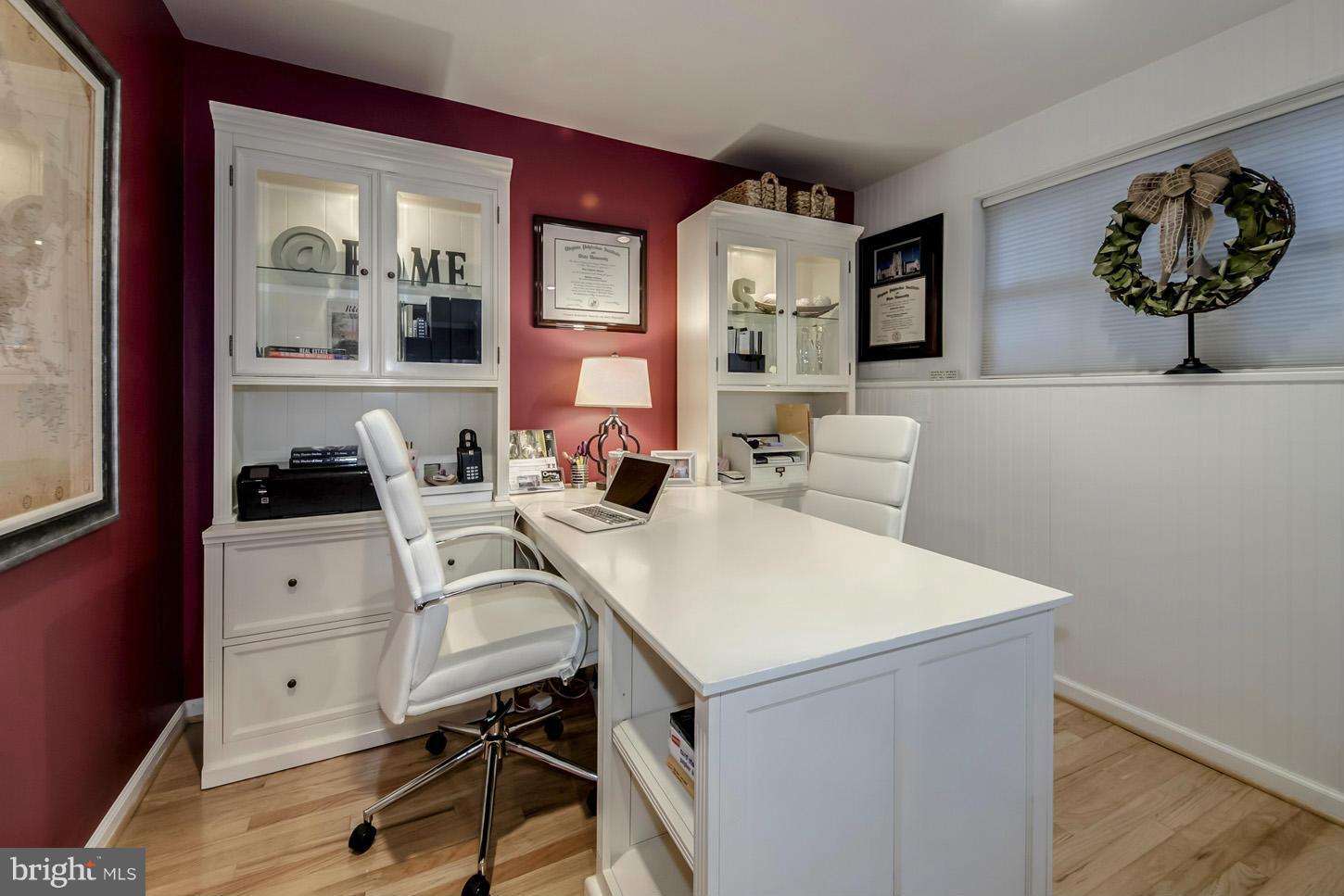 1684 Waterhaven Drive Reston, VA 20190 - Photo 28 of 30 Family Room