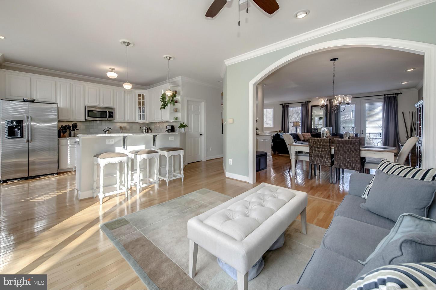 1684 Waterhaven Drive Reston, VA 20190 - Photo 10 of 30 Family Room