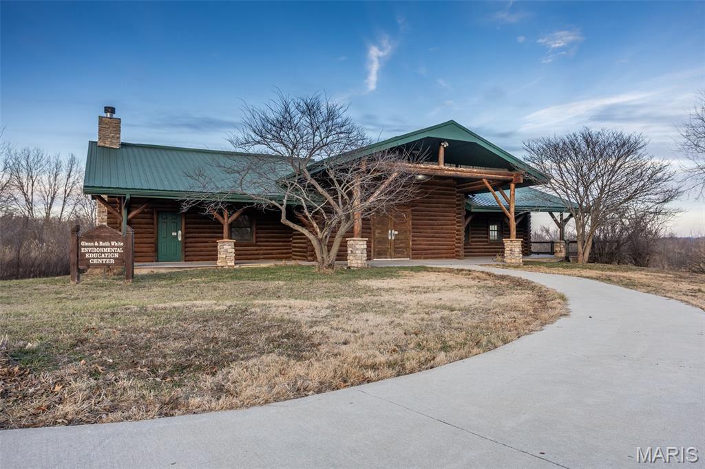 1350 Ayers Road Greenville, IL 62246 - Photo 3 of 50