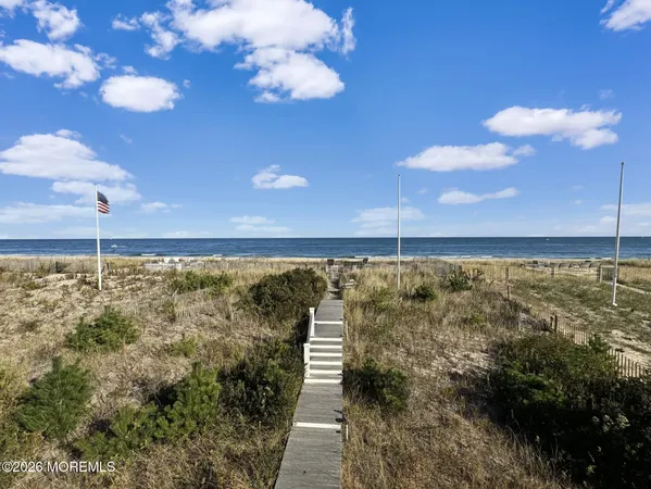 $25,000 | 985 East Avenue, Mantoloking, NJ 08738