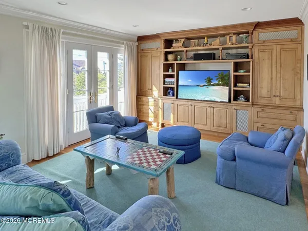 $25,000 | 985 East Avenue, Mantoloking, NJ 08738