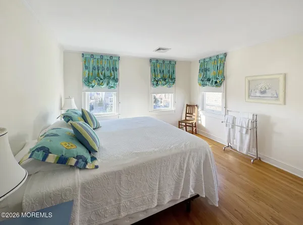 $25,000 | 985 East Avenue, Mantoloking, NJ 08738