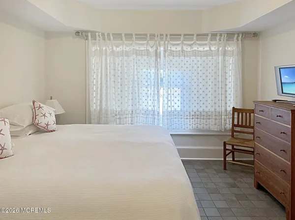 $25,000 | 985 East Avenue, Mantoloking, NJ 08738