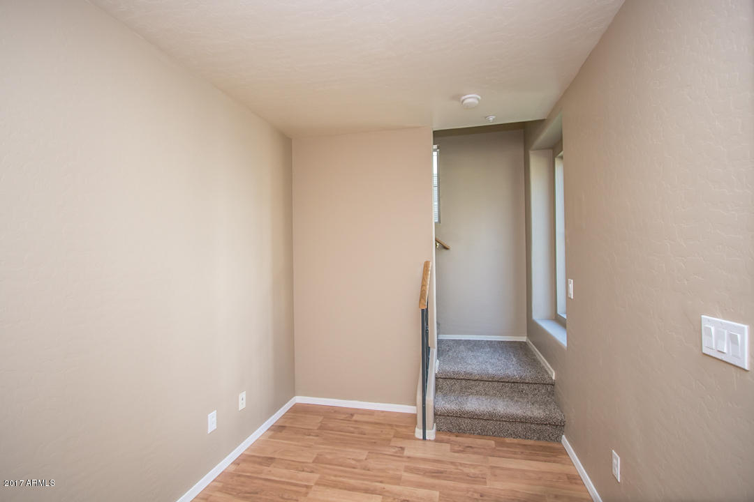 160 West Commerce Court Gilbert, AZ 85233 - Photo 16 of 22 IMG_0070