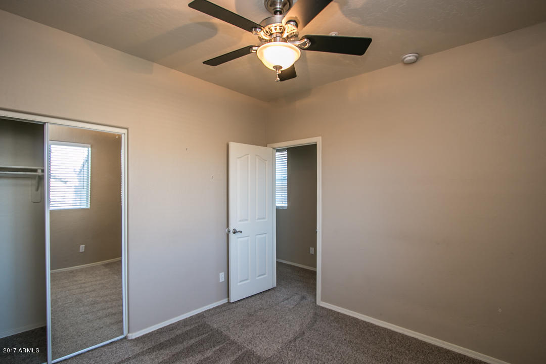 160 West Commerce Court Gilbert, AZ 85233 - Photo 9 of 22 IMG_0111