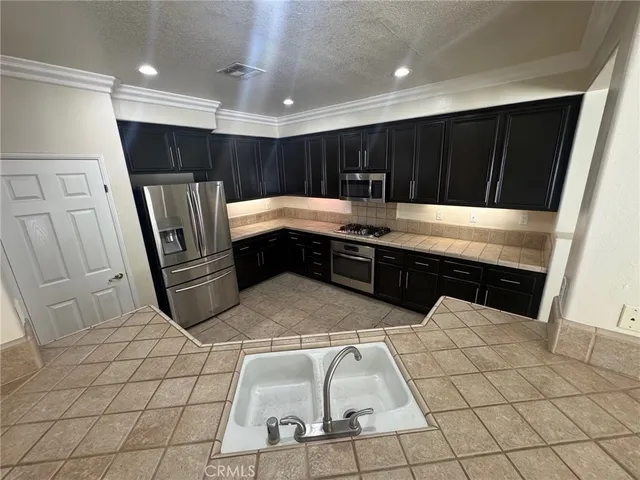 $3,500 | 29075 Silver Star Drive, Menifee, CA 92584