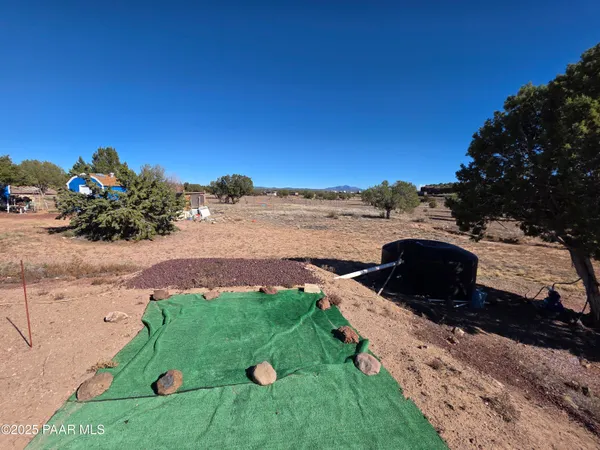 $297,000 | 1505 Bernadines Way, Ash Fork, AZ 86320