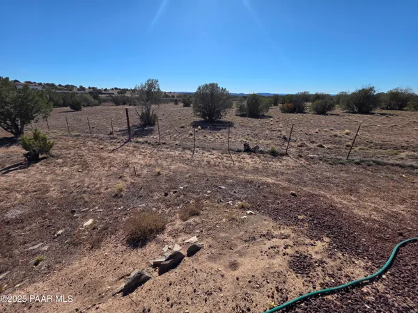 $297,000 | 1505 Bernadines Way, Ash Fork, AZ 86320