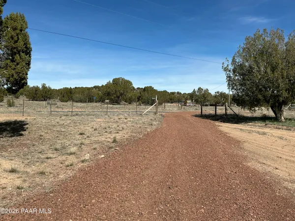 $297,000 | 1505 Bernadines Way, Ash Fork, AZ 86320