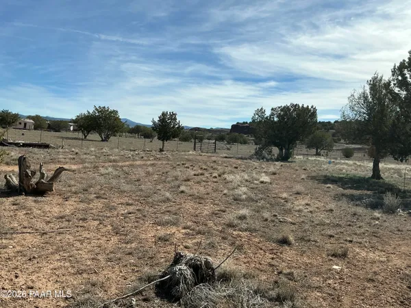 $297,000 | 1505 Bernadines Way, Ash Fork, AZ 86320