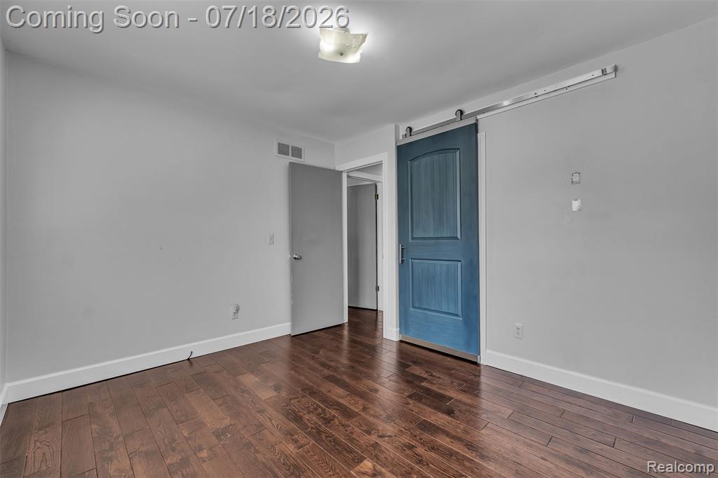 33 Foxboro Drive Rochester Hills, MI 48309 - Photo 31 of 60 Gallery Image 31
