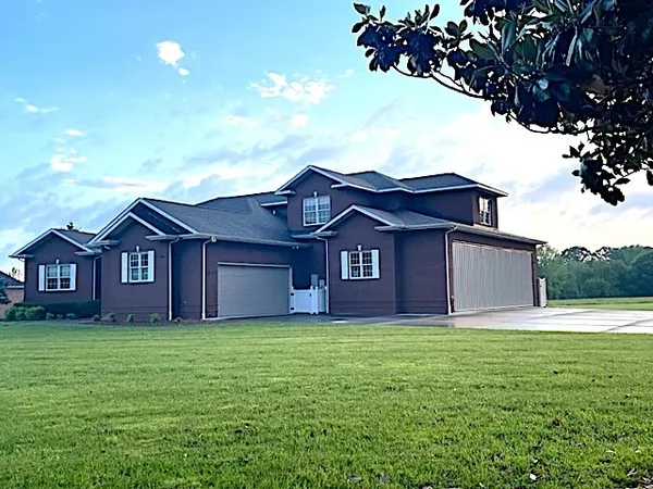 $1,295,000 | 109 Chandelle Drive, Tullahoma, TN 37388