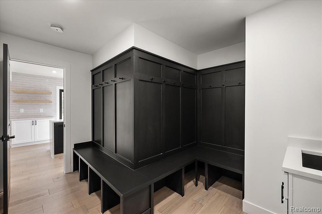 61561 North Ridge Trail Washington, MI 48094 - Photo 27 of 65 Gallery Image 27
