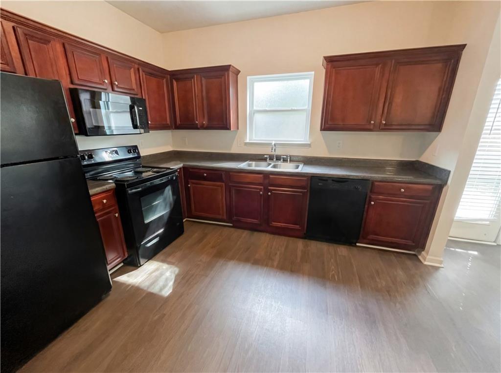 1630 Tigris Court Atlanta, GA 30349 - Photo 2 of 20