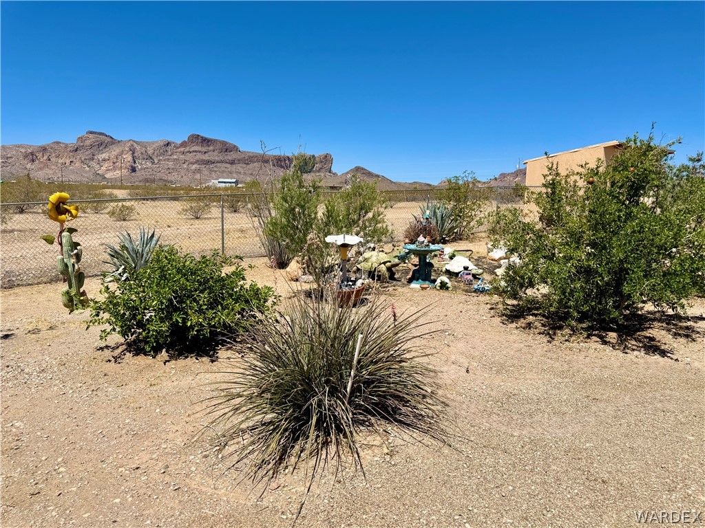 1949 Elgin Road Golden Valley, AZ 86413 - Photo 28 of 41