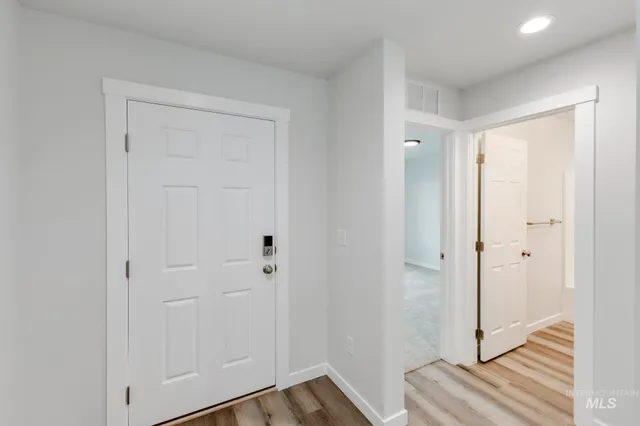 $424,990 | 3030 East Mossy Crk Drive, Kuna, ID 83634