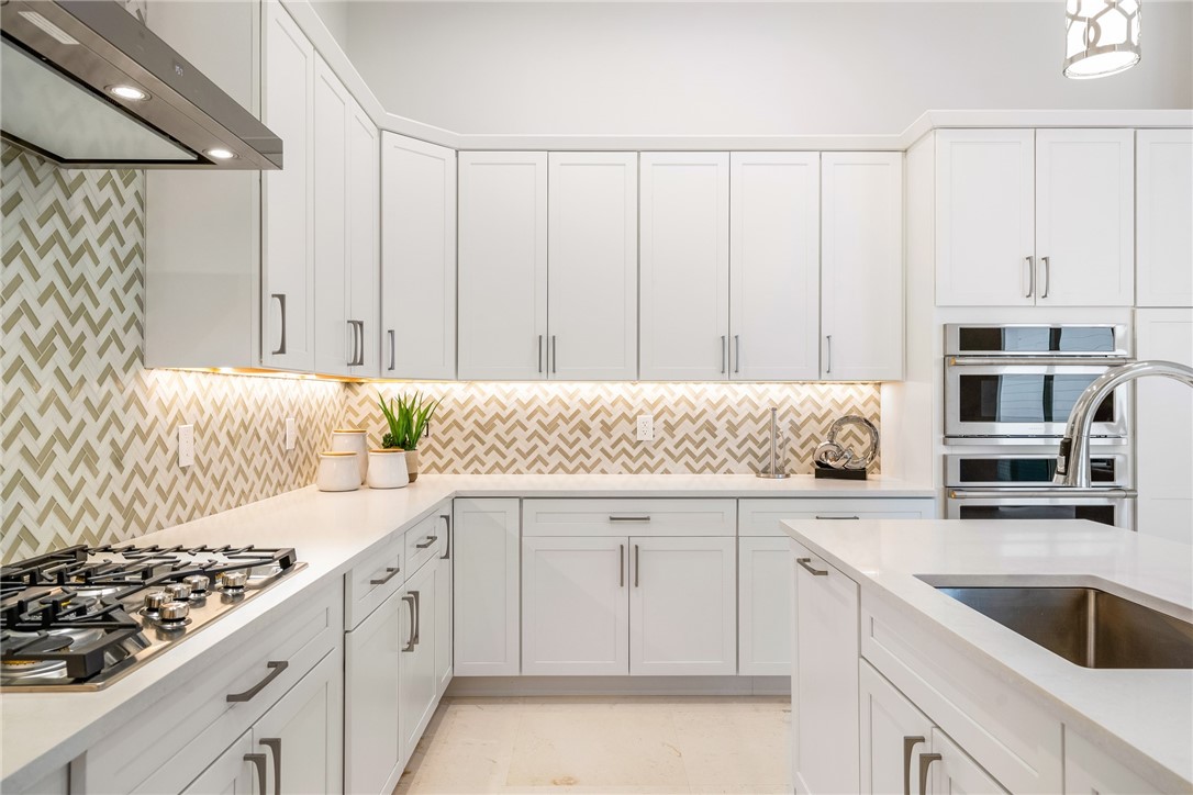 30 Strand Drive Vero Beach, FL 32963 - Photo 12 of 36 Gallery Image 12